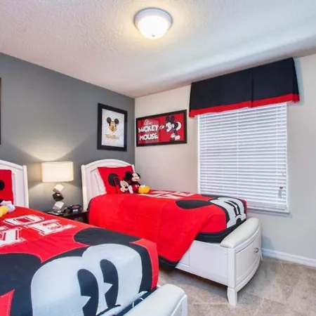 Windsor-5 Bed Townhouse W Splashpool-3815Ww